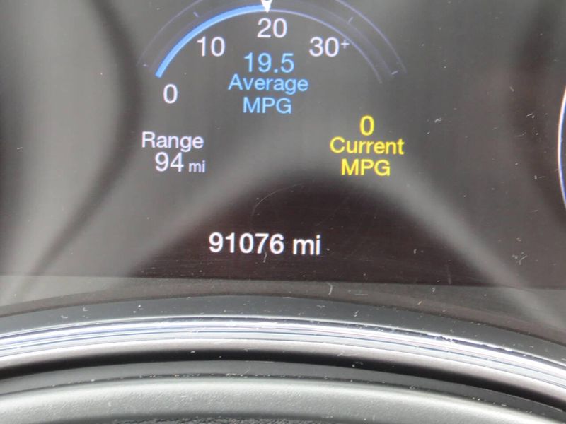 Used 2019 Jeep Grand Cherokee Limited X 4x4 4dr SUVImage 17