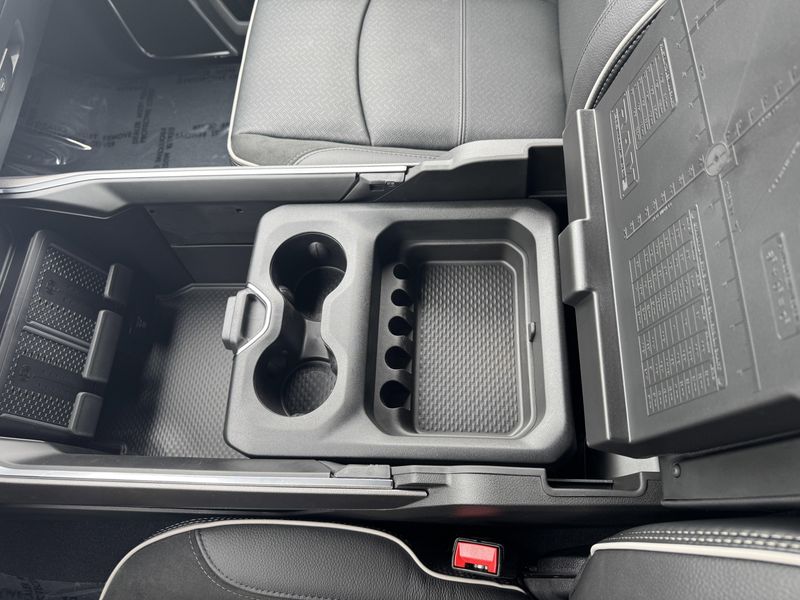 New 2025 RAM 2500 LaramieImage 25