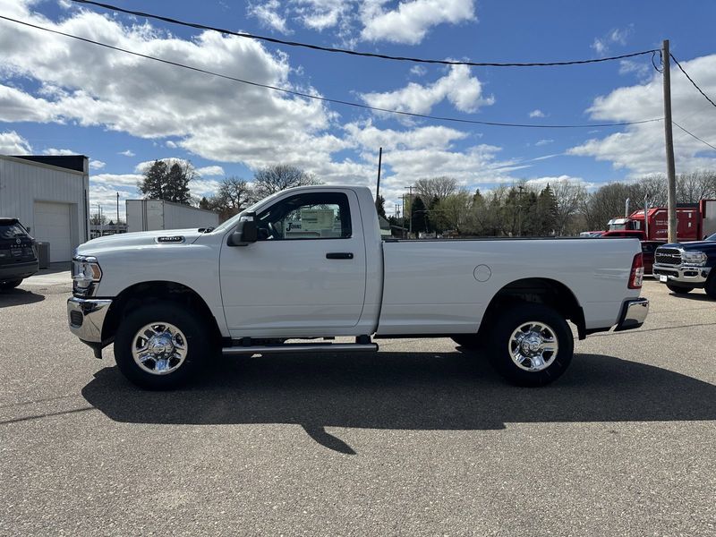 2024 RAM 3500 Tradesman Regular Cab 4x4 8