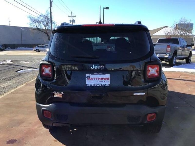 2022 Jeep Renegade LatitudeImage 4