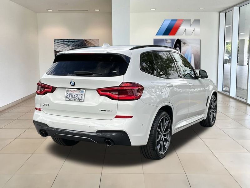 2021 BMW X3 sDrive30iImage 7