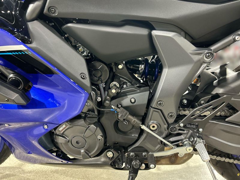 New 2025 Yamaha YZF-R7 Image 25