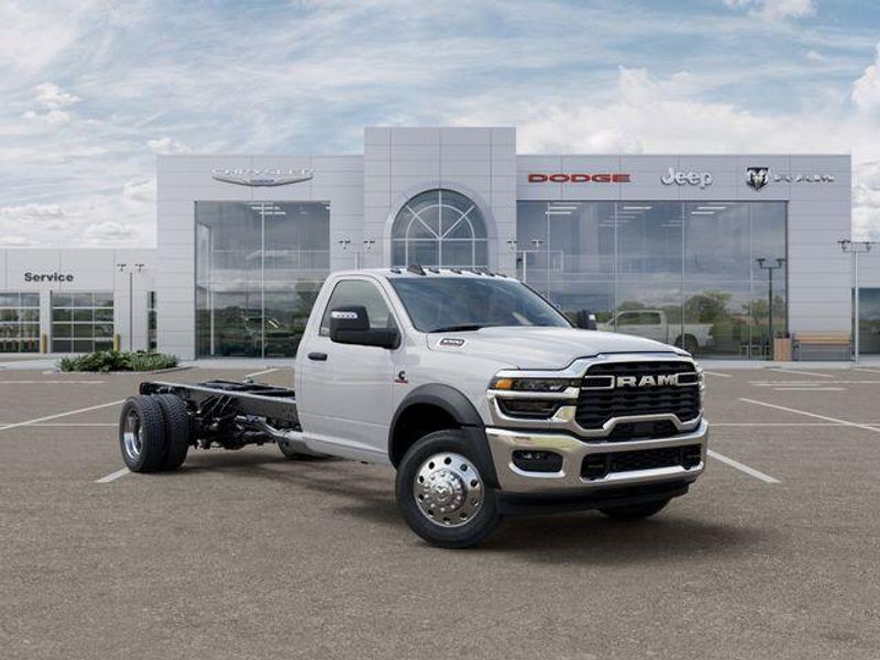 New 2026 RAM 5500 Tradesman Chassis Regular Cab 4x2 120