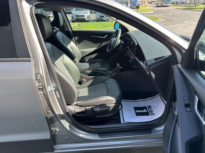 2023 Kia Niro EXImage 14