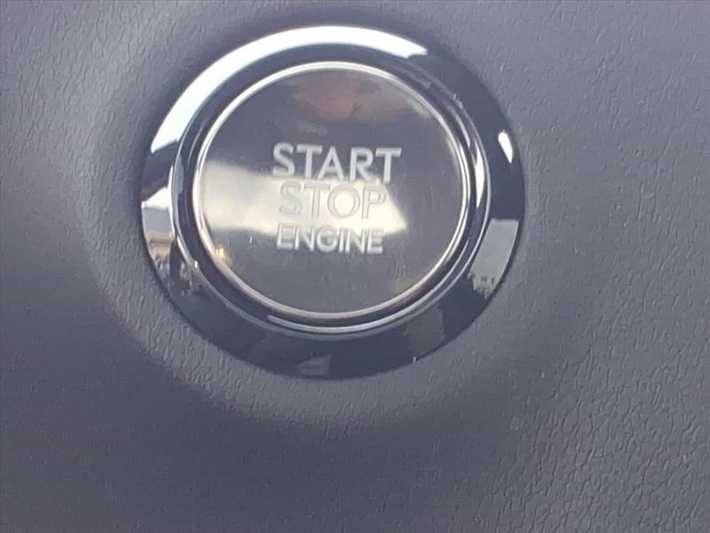 Used 2024 Lexus GX 550 OvertrailImage 20