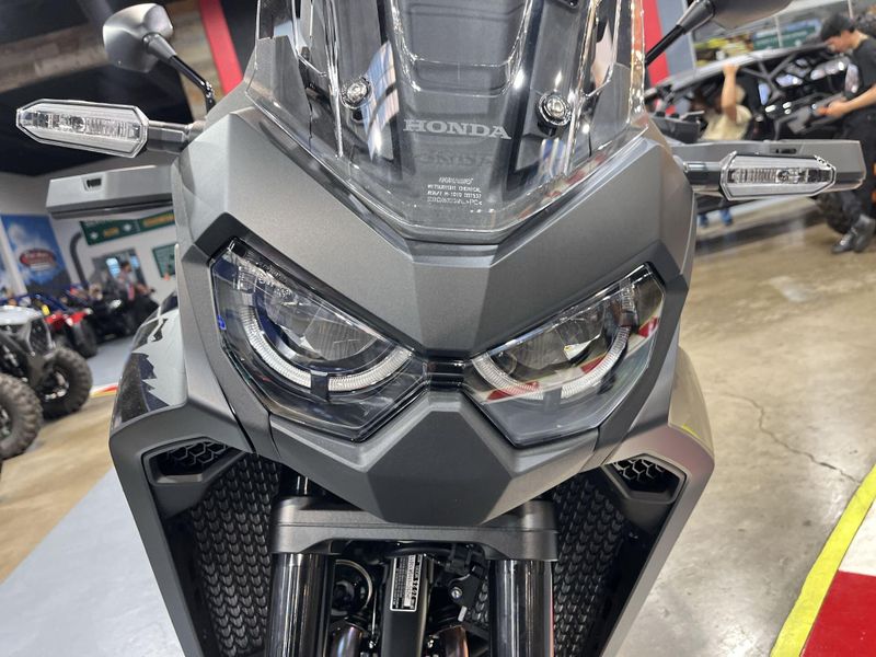 New 2025 Honda AFRICA TWIN DCT Image 13