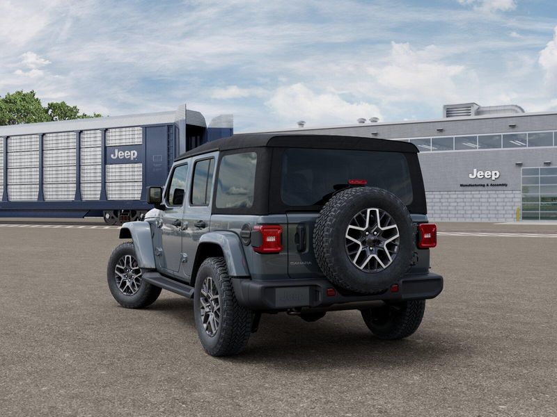 New 2026 Jeep Wrangler 4-door SaharaImage 3