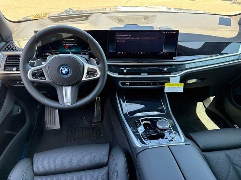 New 2026 BMW X5 xDrive50eImage 26