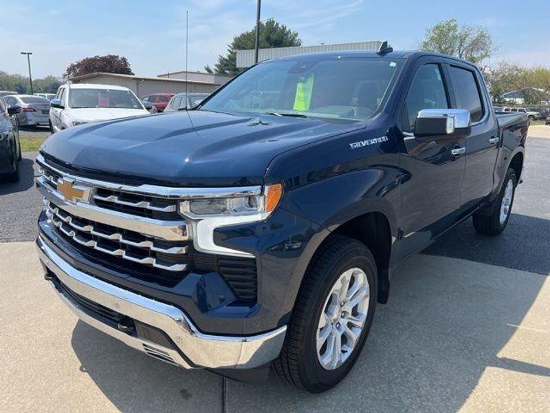 2023 Chevrolet Silverado 1500 LTZImage 3