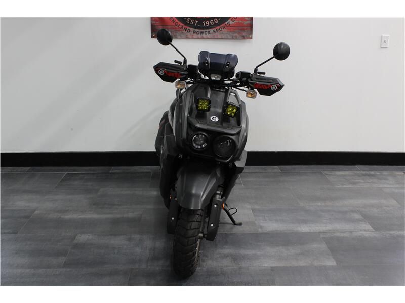 2022 Yamaha Zuma Image 2