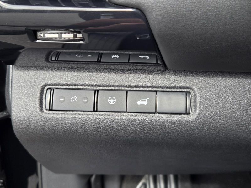 Used 2026 Nissan Pathfinder SV 2WD