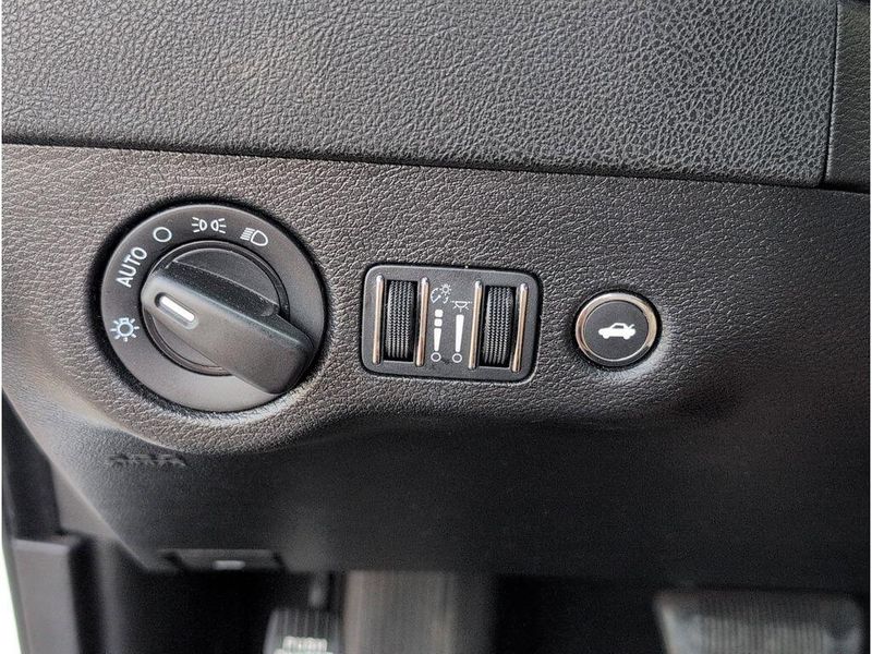 Used 2023 Dodge Charger GTImage 24