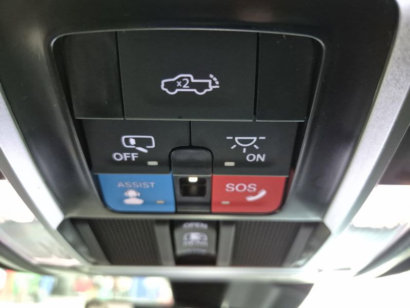 2025 RAM 1500 Laramie Crew Cab 4x4 5