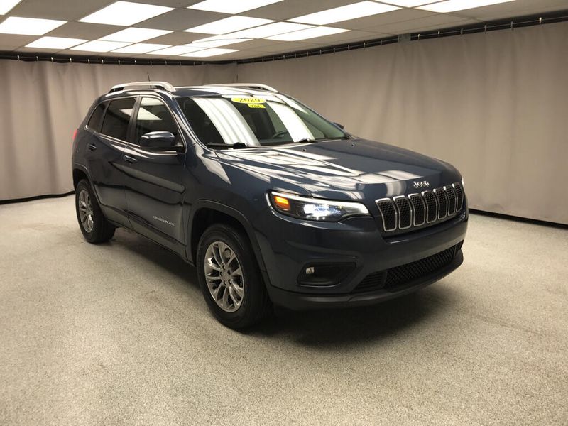 Used 2020 Jeep Cherokee Latitude PlusImage 5