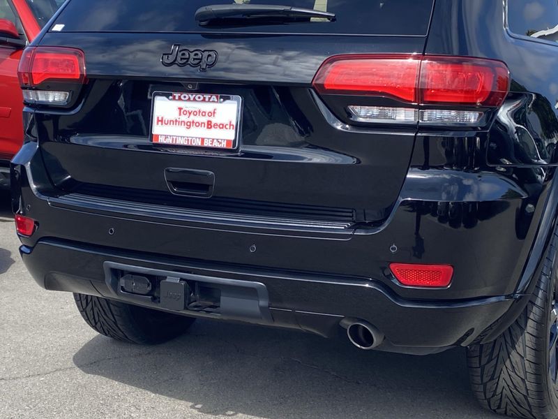 2017 Jeep Grand Cherokee AltitudeImage 5