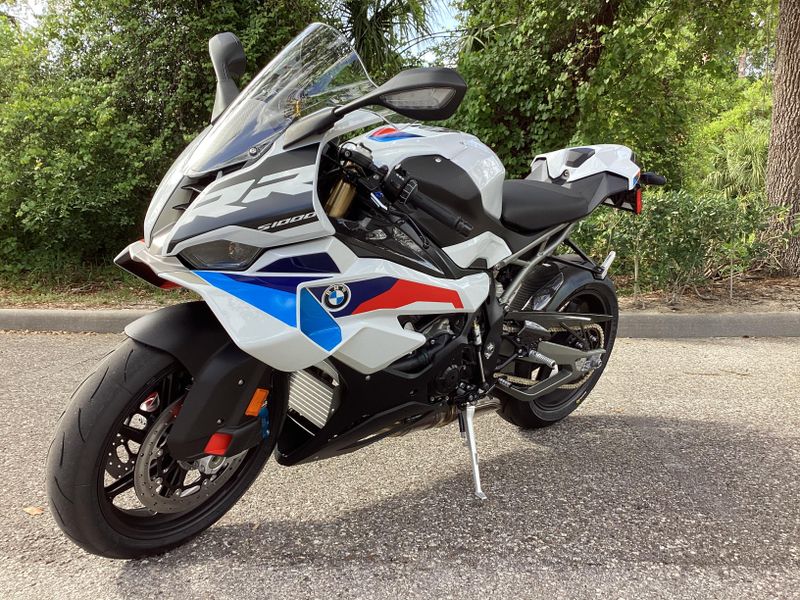 2025 BMW S 1000 RR 