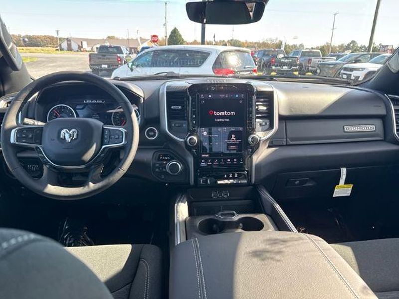 2026 RAM 1500 Big Horn Crew Cab 4x4 5'7' Box