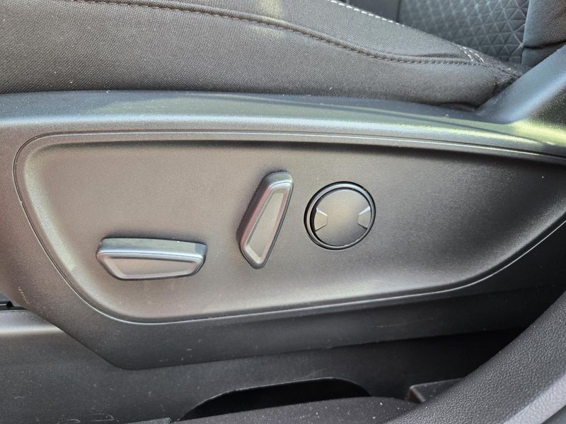 Used 2023 Ford Escape Active FWD
