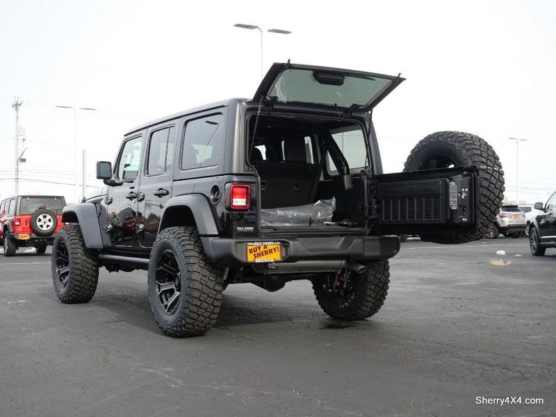2023 Jeep Wrangler 4-door Sport Altitude 4x4Image 8