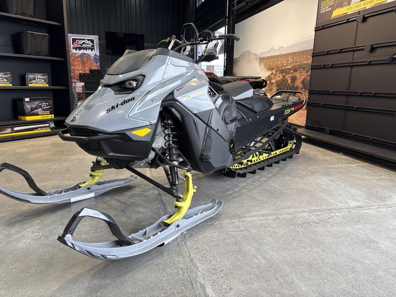 New 2026 Ski-Doo SUMMIT EDGE 600R S HAC 154 25 ETEC 