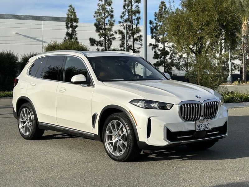 2024 BMW X5 sDrive40iImage 2