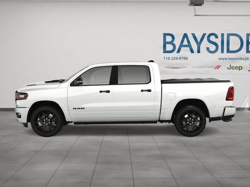 2025 Ram 1500 Laramie photo 3