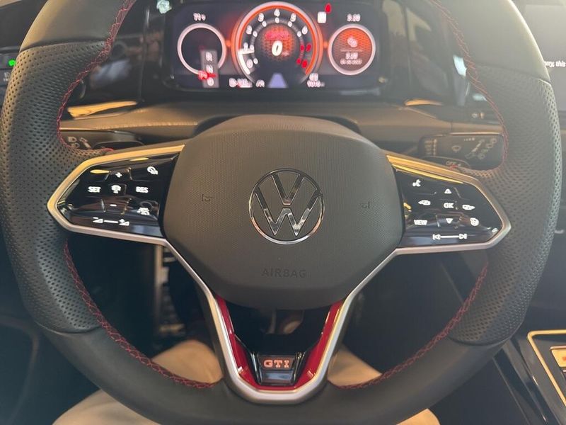 2023 Volkswagen Golf GTI 2.0T SE