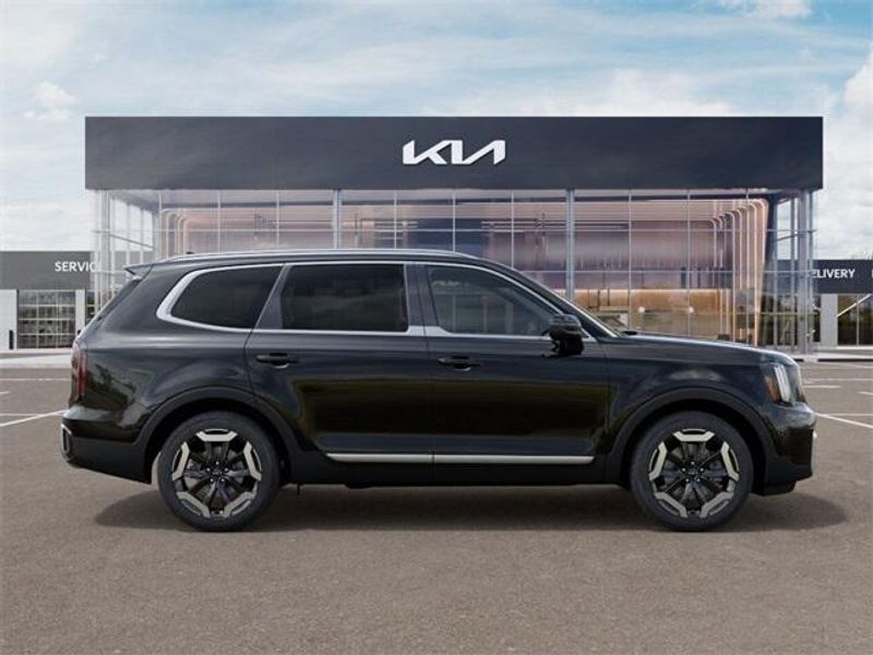 2025 Kia Telluride EXImage 7