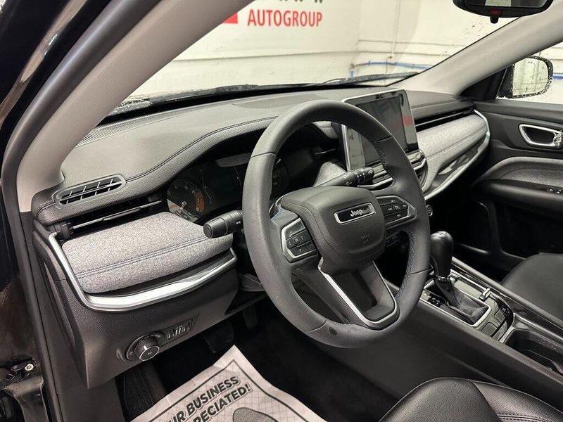 2022 Jeep Compass LatitudeImage 18