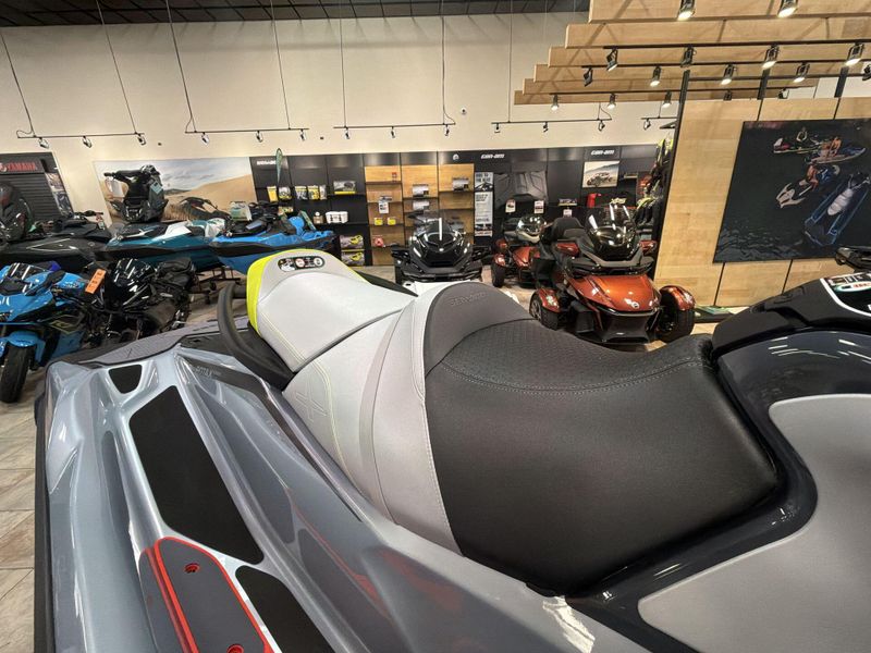New 2026 Sea-Doo RXT-X 325 (SOUND SYSTEM) Image 24
