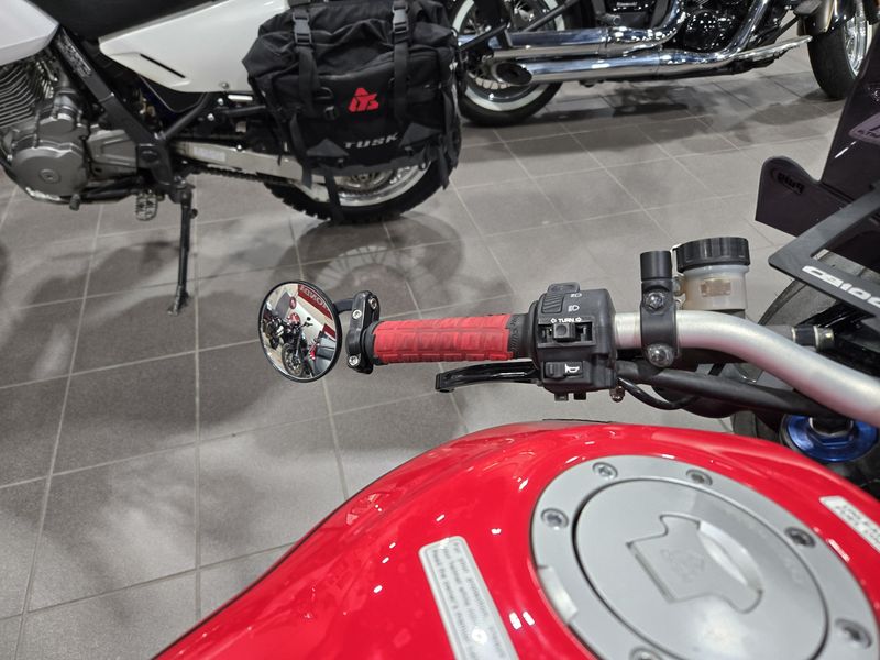USED 2016 HONDA CB 1000R Image 9