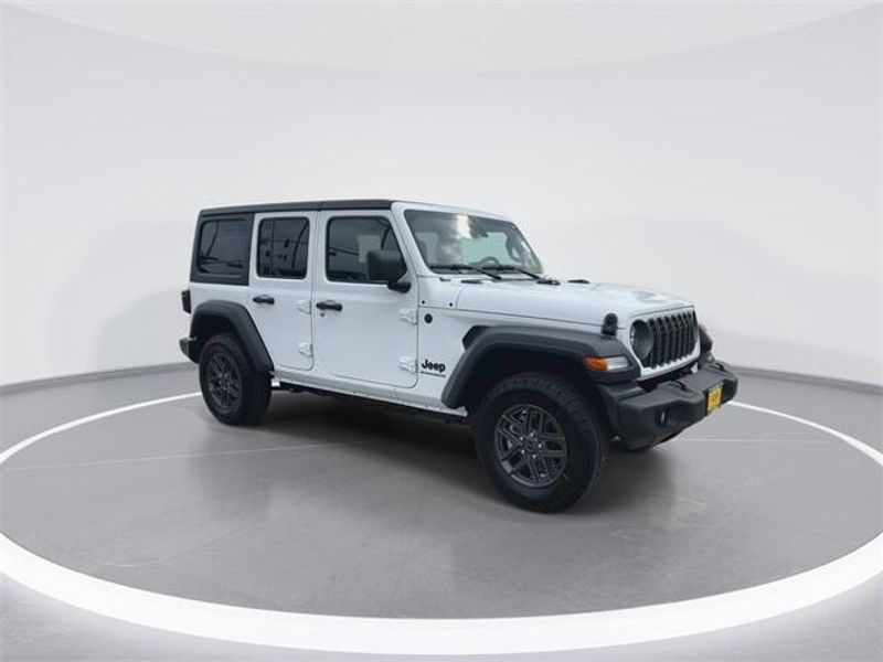 New 2026 Jeep Wrangler 4-door Sport SImage 2