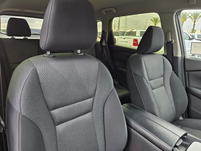 Used 2024 Nissan Rogue FWD SV