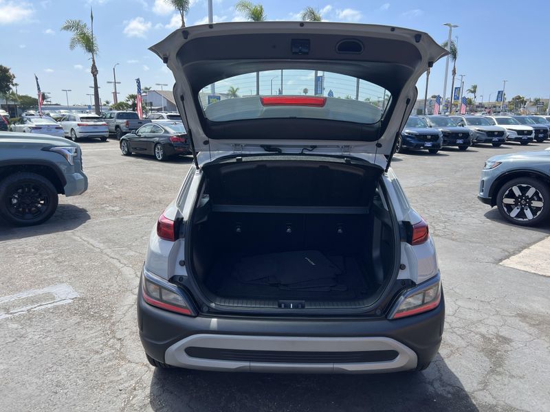Used 2022 Hyundai Kona SEImage 20