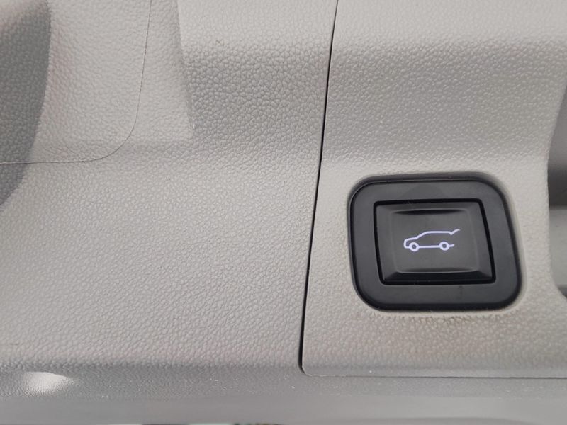 Used 2019 GMC Acadia SLT-2 AWD w/Dual Sunroof & NavImage 14