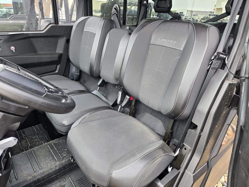 NEW 2026 CAN-AM DEFENDER MAX LIMITED CAB HD11 Image 12