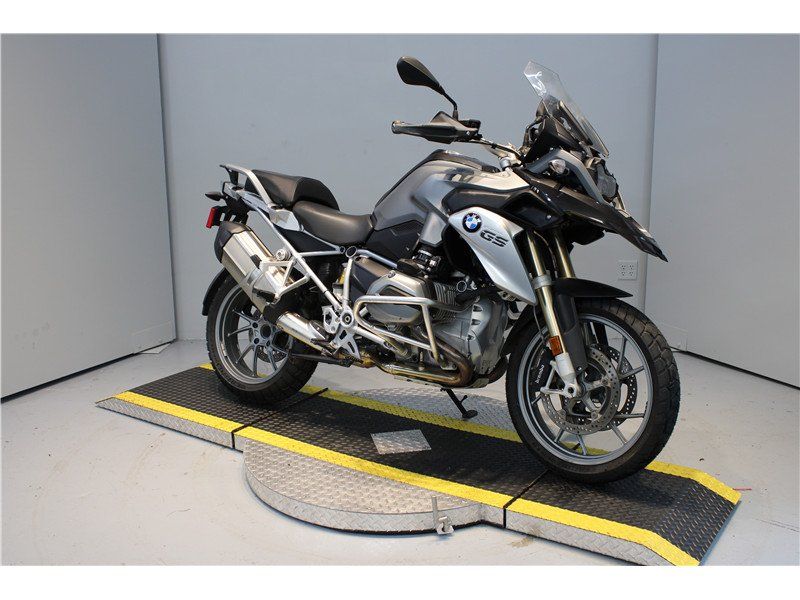 2014 BMW R 1200 GS in a Black exterior color. Greater Boston Motorsports 781-583-1799 pixelmotiondemo.com 