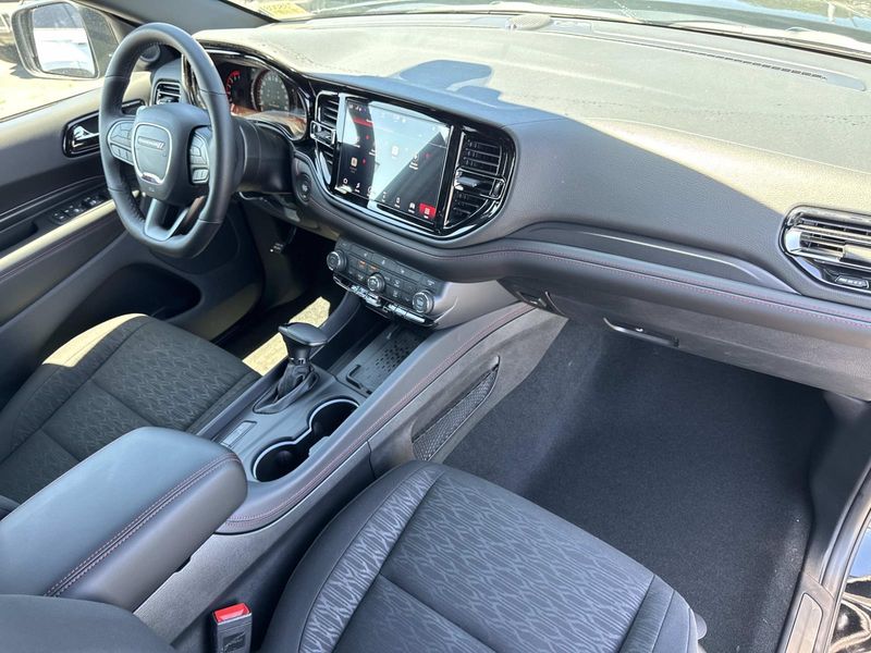 New 2026 Dodge Durango Gt Awd Hemi V8