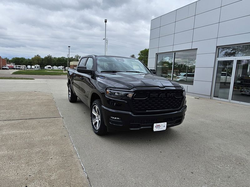 2025 RAM 1500 TradesmanImage 2