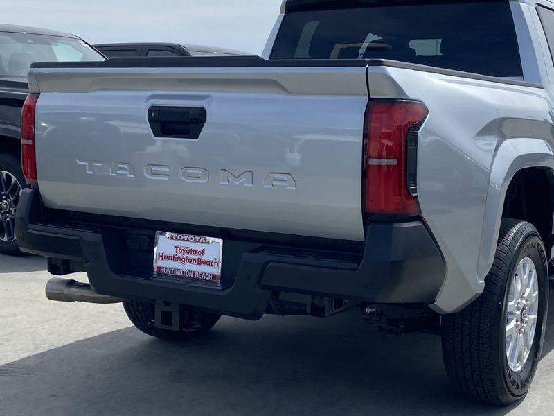 Used 2024 Toyota Tacoma SRImage 4