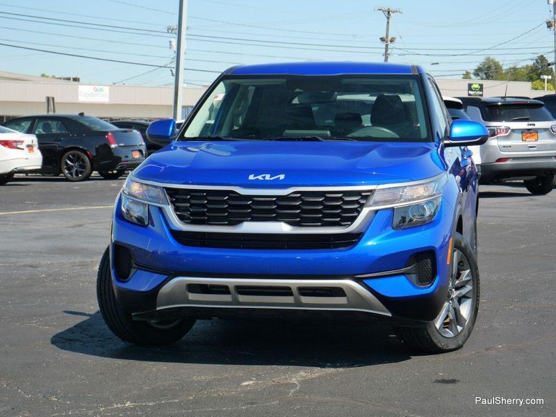 Used 2023 Kia Seltos LX