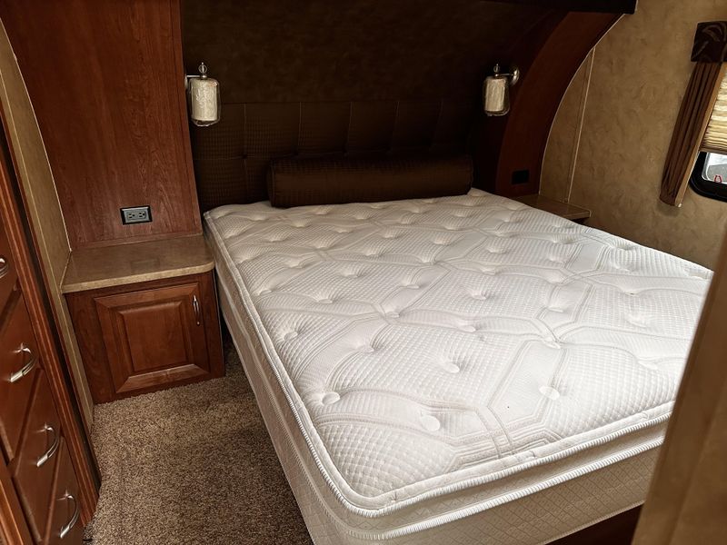 Used 2014 FOREST RIVER WILD CAT Image 29