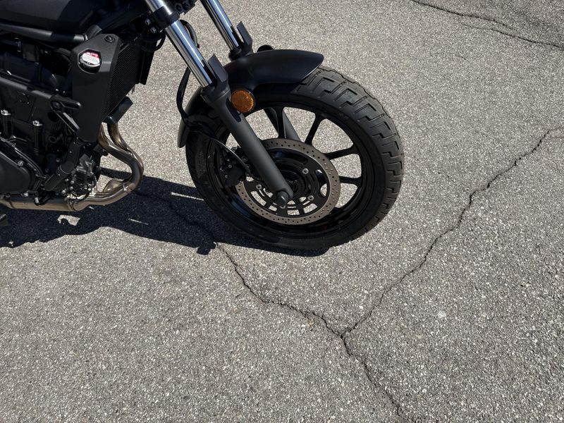 New 2026 Kawasaki ELIMINATOR ABS Image 10