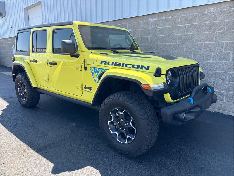 2022 Jeep Wrangler 4xe Unlimited Rubicon photo 3