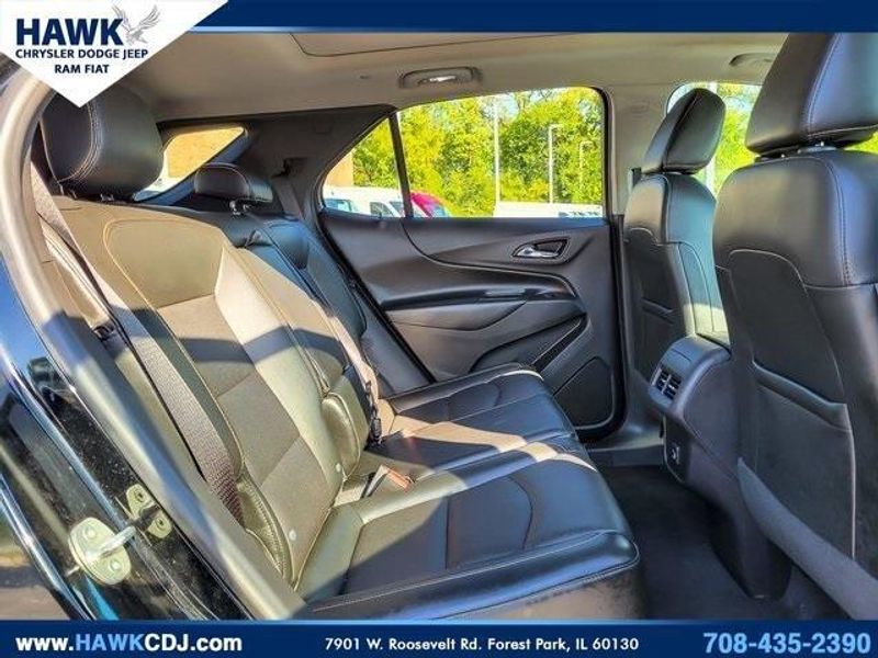 2020 Chevrolet Equinox LT photo 18