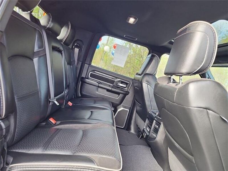 2022 RAM 2500 LaramieImage 28