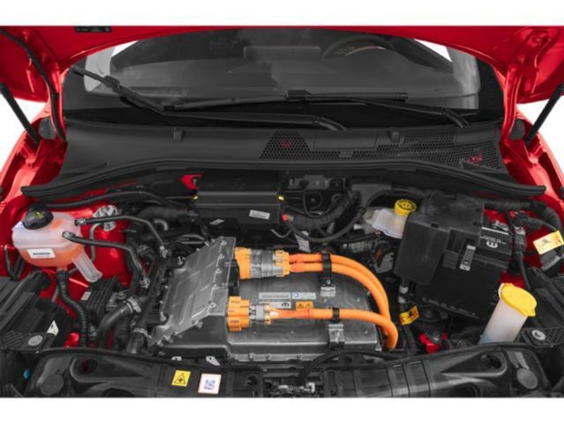 2024 Fiat 500e Red photo 11