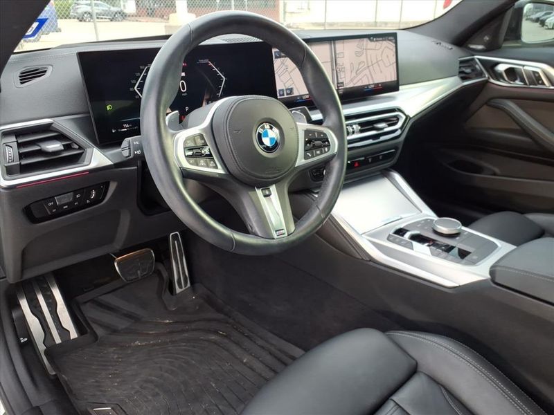 Used 2024 BMW M440i xDriveImage 4