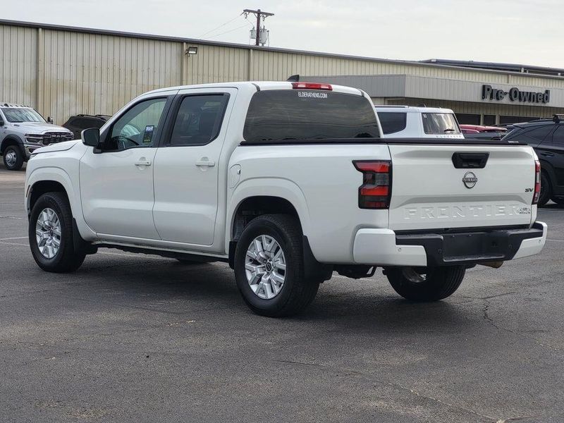 2023 Nissan Frontier SVImage 4