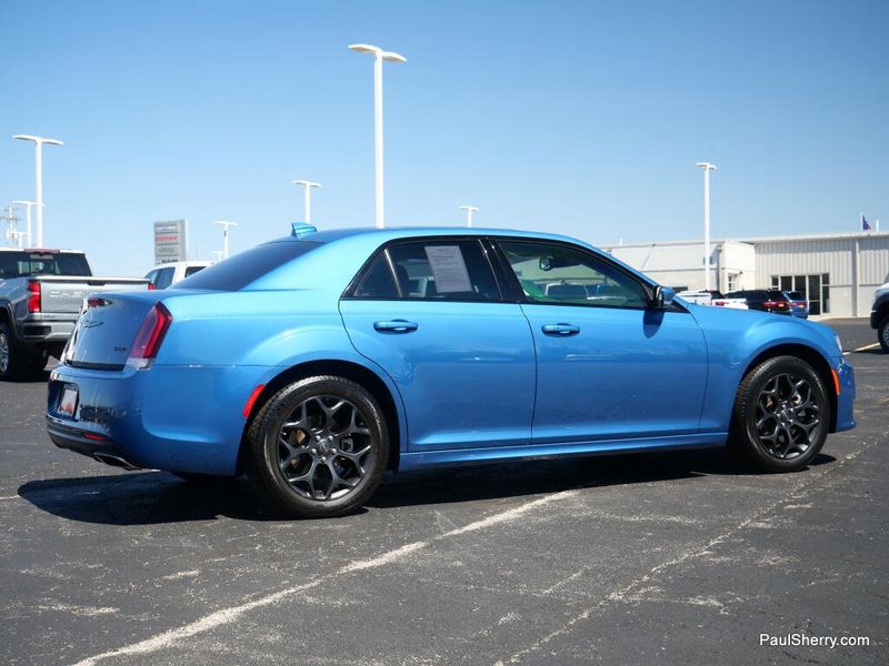 Used 2023 Chrysler 300 Touring L